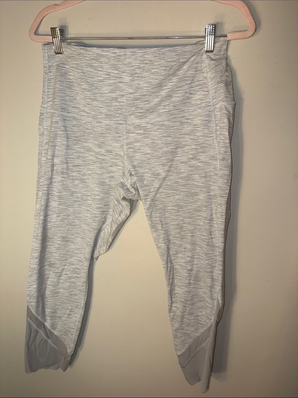 lululemon athletica Girls' White Heathered Capri Leggings